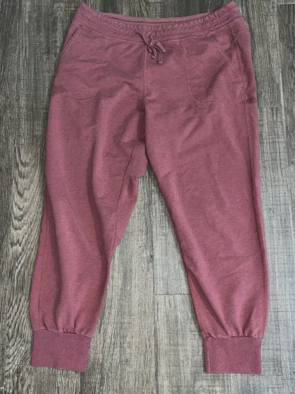 Patagonia Sweatpants Women M Organic Cotton Drawstring Red Pull On Jogger Ahnya